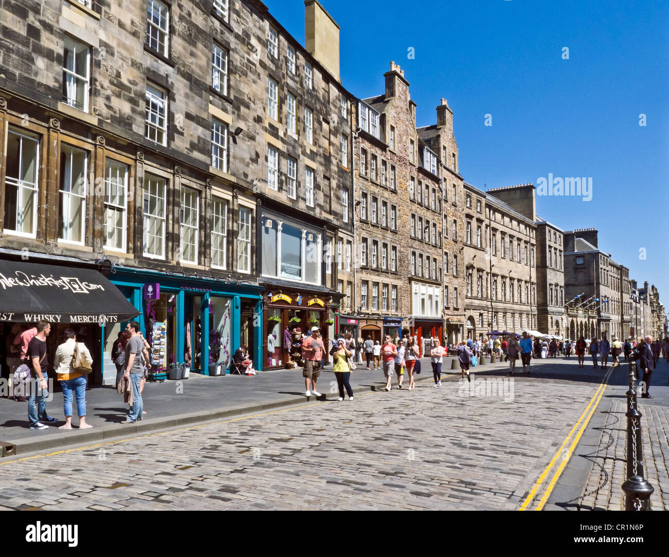 Edinburgh high street hires stock photography and images Alamy