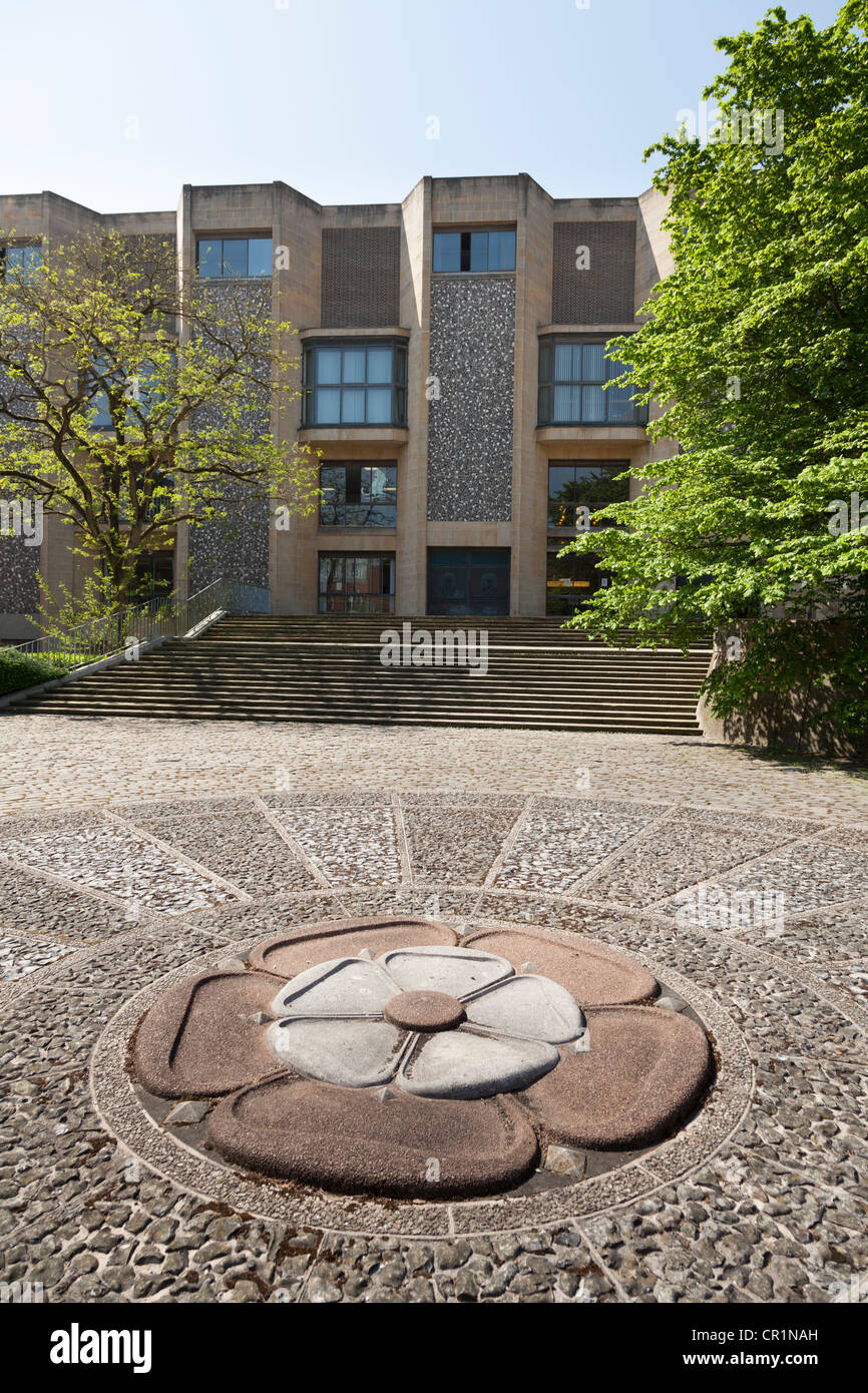 Outside Winchester Crown Court High Resolution Stock Photography And Images Alamy