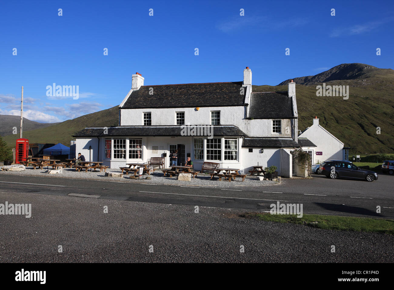 The Cluanie Inn in the heart of the Scottish Highlands Stock Photo - Alamy