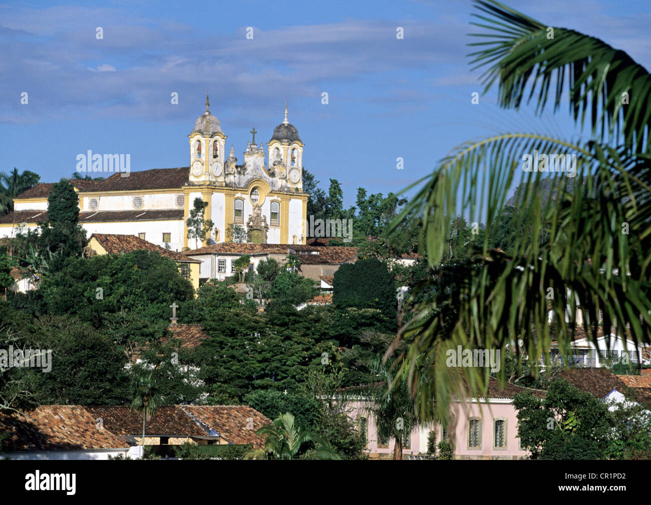 Brazil, Mina Gerais State, Tiradentes colonial city dominated by Matriz do Santo Antonio Church Stock Photo