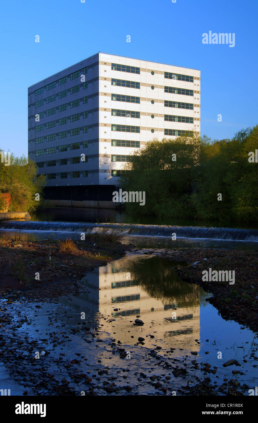 UK,South Yorkshire,Sheffield,Five Weirs Walk,Saville House next to