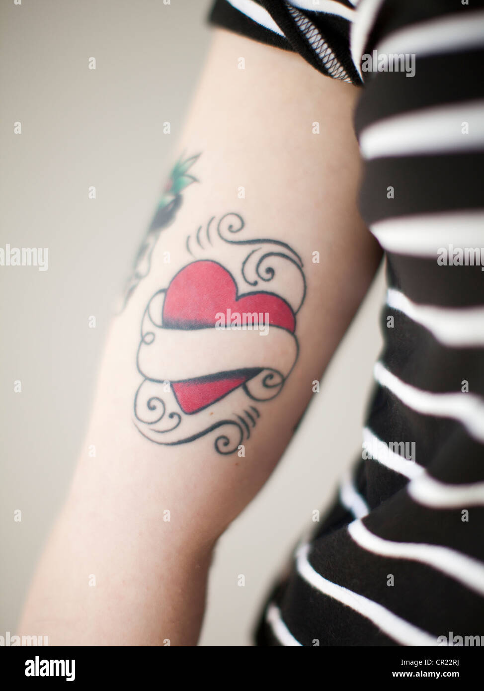 Tattoo uploaded by Xavier • Blackwork heart-shaped wave tattoo by Sunghee  Hwang. #SungheeHwang #Sou #SouTattooer #blackwork #wave #heart • Tattoodo