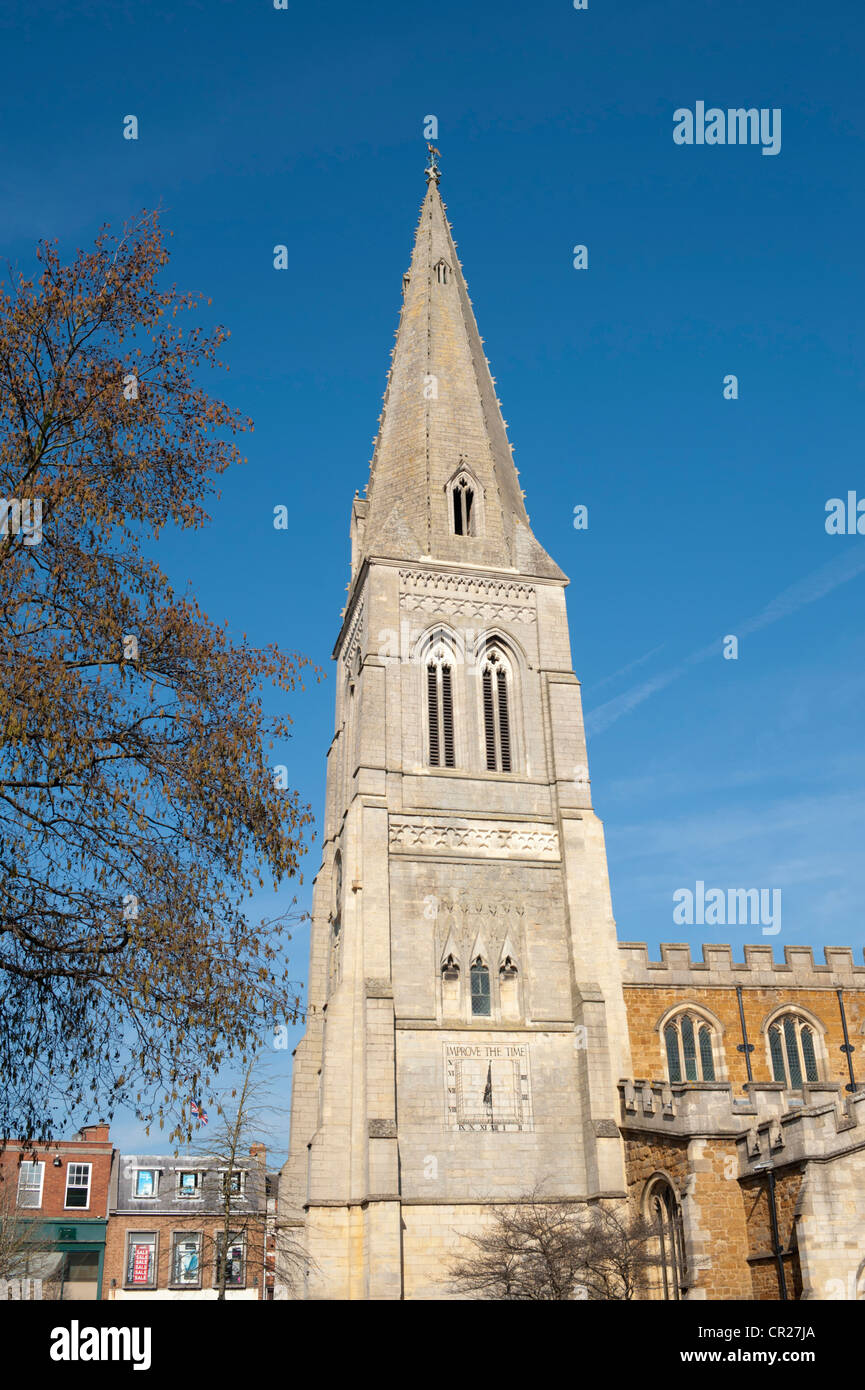 Market harborough blue skies hi-res stock photography and images - Alamy