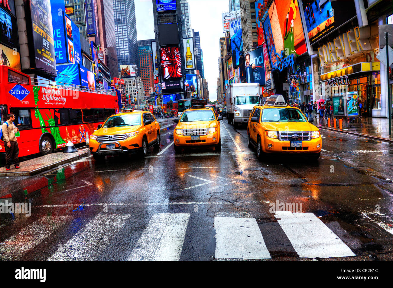 The iconic New York City yellow taxi is finally jumping on the carpooling  bandwagon - The Verge