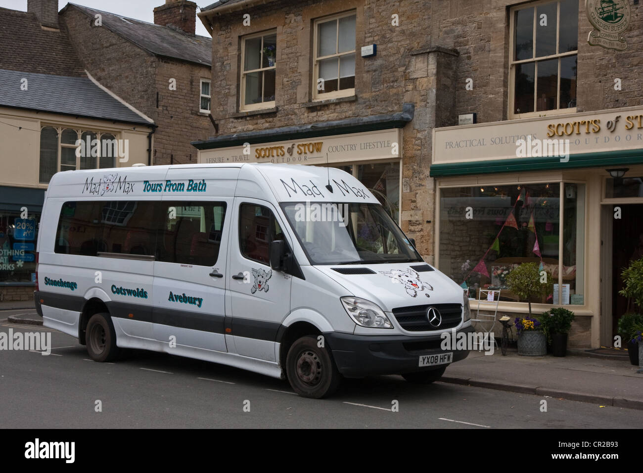 Tourist mini-bus in Cotswold town of Stow-on-the-Wold Stock Photo