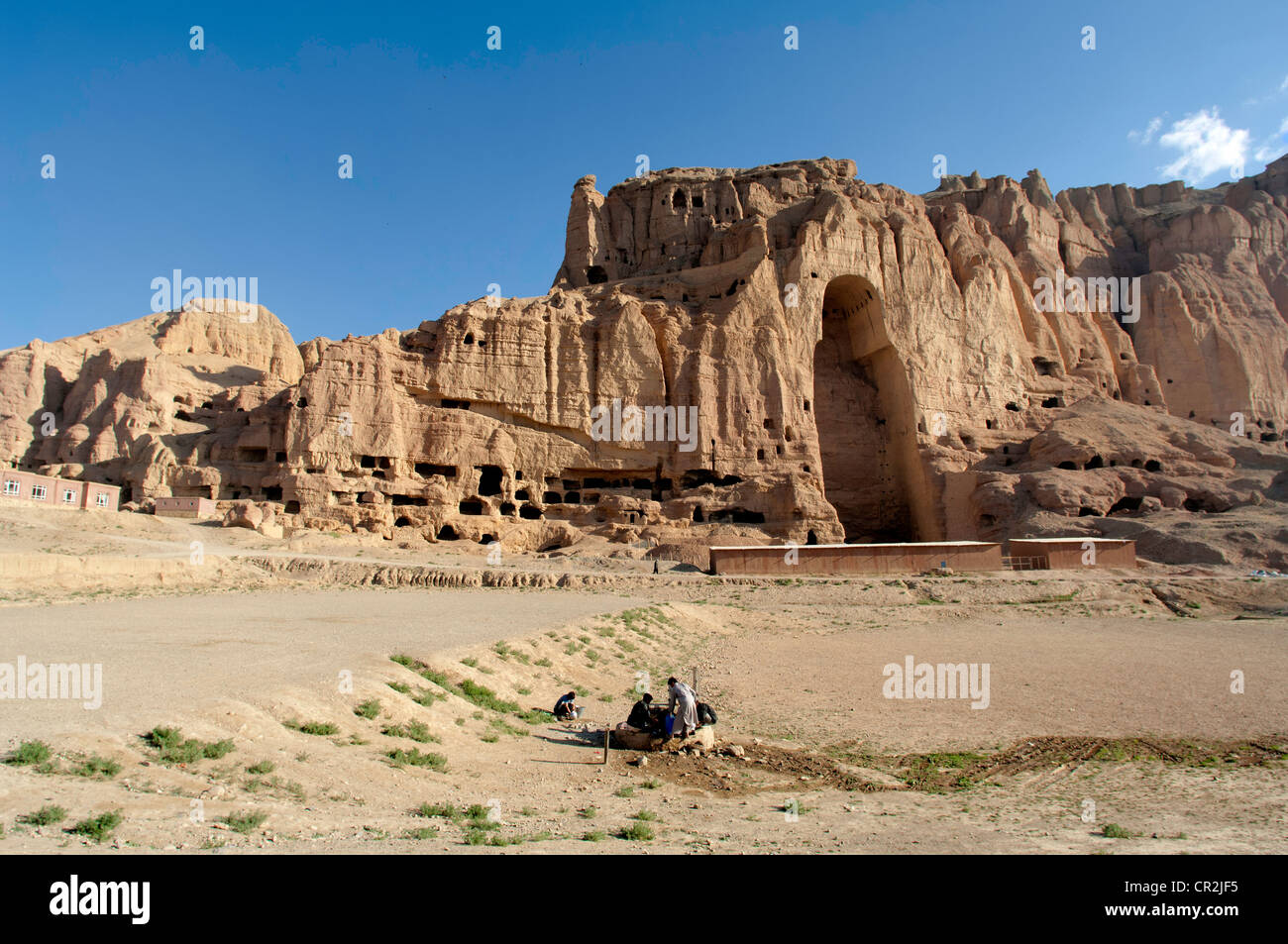 Afghanistan Bamiyan, Empty niche where one of the famous carved Buddhas once stood destroyed by the Taliban  at 2001 Stock Photo