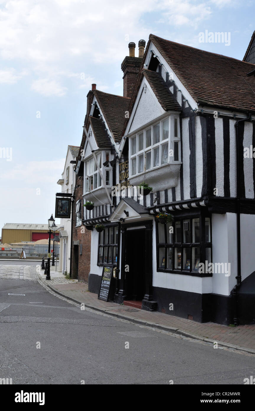 The King Charles pub in Poole is situated just off the Quay, and dates back to Tudor times. Stock Photo