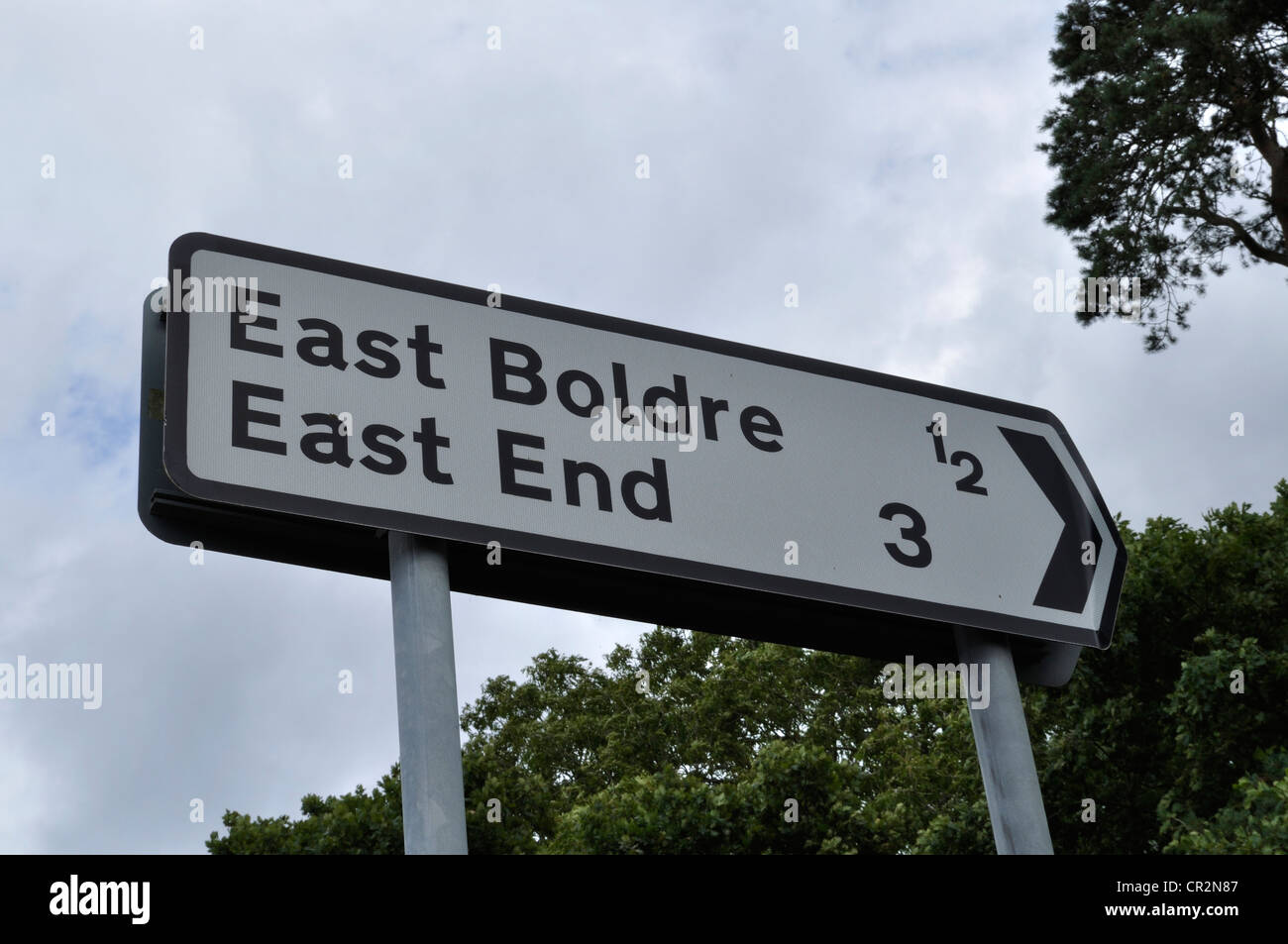 Direction sign at Hatchet pond, near Beaulieu, Hampshire, in the New Forest. Stock Photo