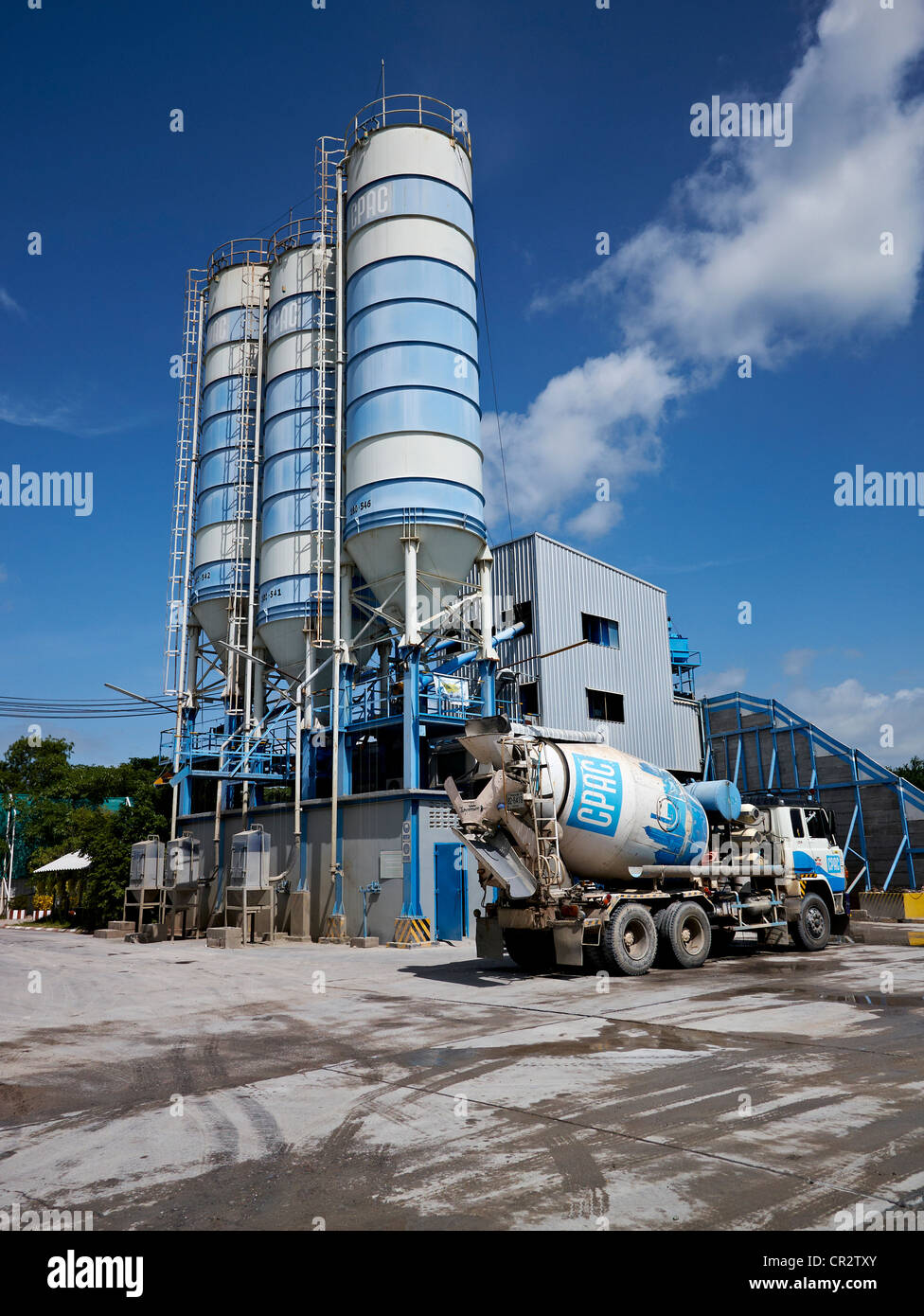 Cement production plant in Thailand Stock Photo: 48621299 - Alamy