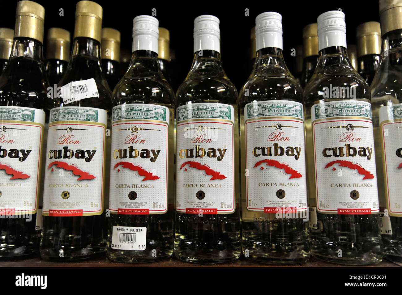 Ron Cubay, rum bottles, sale of rum, tourist shop, town centre of
