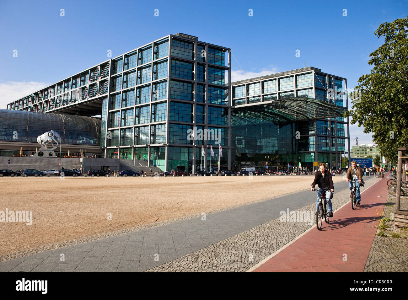 Germany, Berlin, the new central station of Berlin (Berliner Hauptbahnhof) Stock Photo
