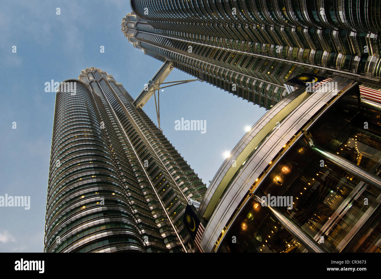 Petronas towers skybridge hi-res stock photography and images - Alamy