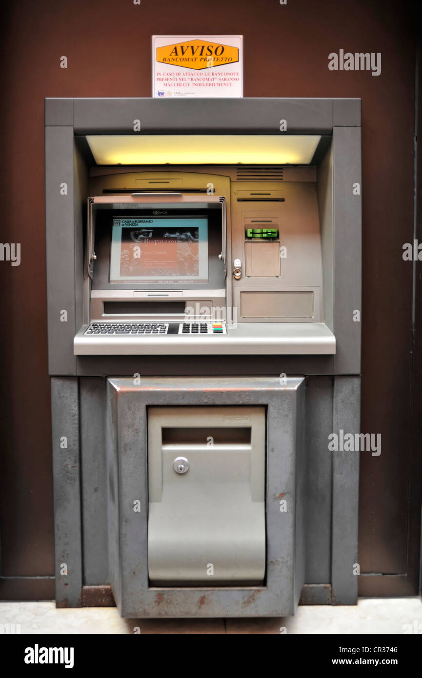 Chash machine hi-res stock photography and images - Alamy