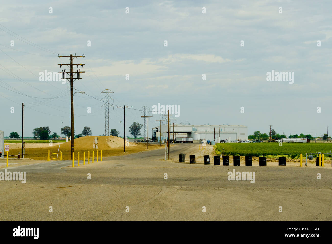 A cow carcass infected with mad cow disease was found at this Hanford, California, USA rendering plant. Stock Photo