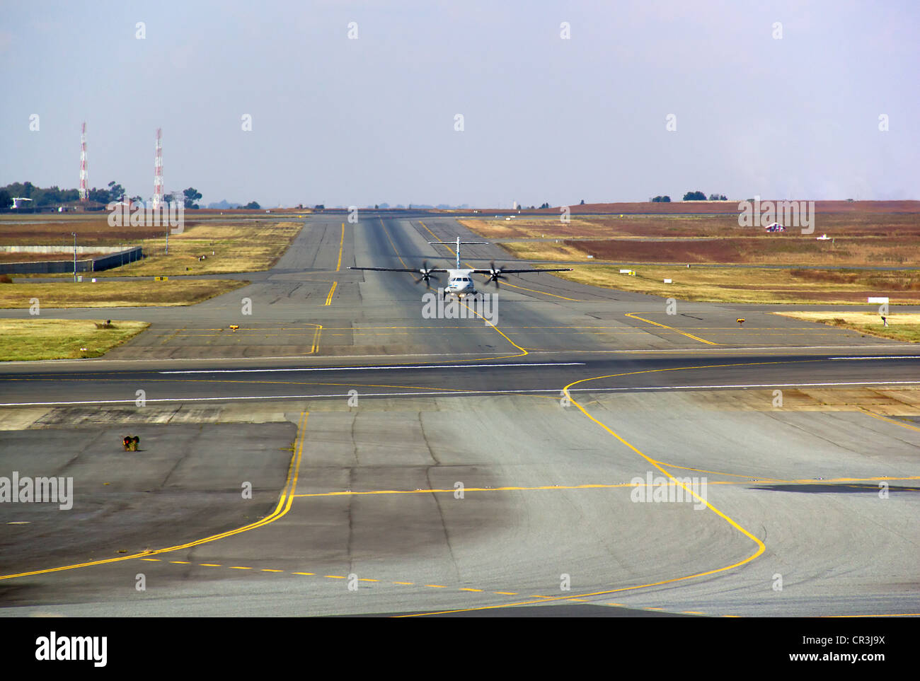 Huge airplane landing on runway hi-res stock photography and images - Alamy