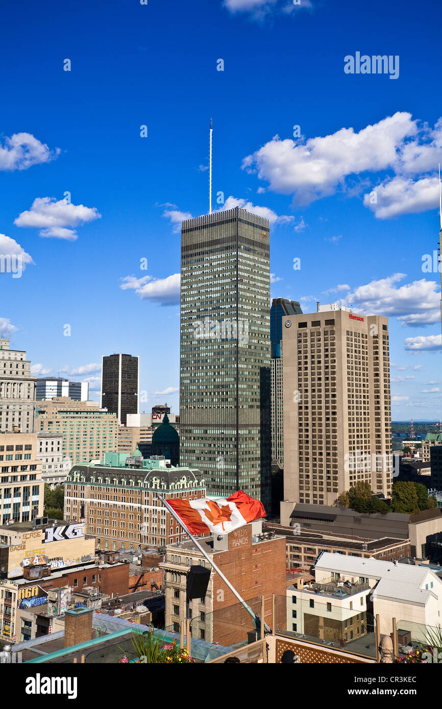Canada, Quebec Province, Montreal, terrace of the Magnetic Bar and