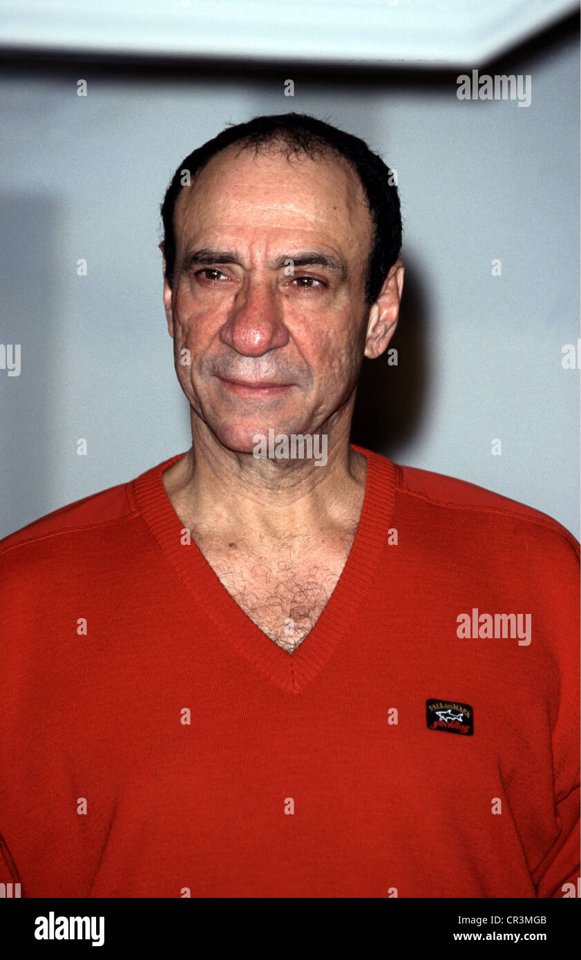 Abraham, F. Murray, * 24.10.1939, US American actor, portrait, 1998 Stock  Photo - Alamy, image size:841x1390