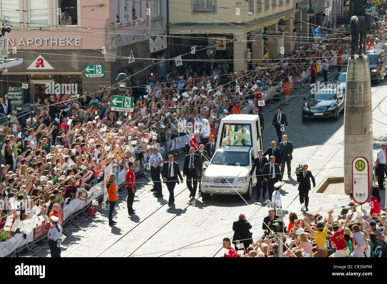 Visit of Pope Benedict XVI on 24th September 2011, Kaiser-Joseph-Strasse, Freiburg im Breisgau, Baden-Wuerttemberg Stock Photo