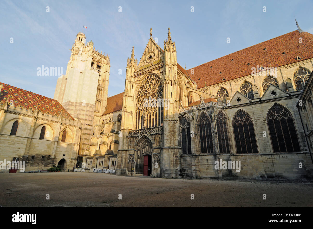 Saint Etienne Cathedral, Sens, Yonne, Bourgogne, Burgundy, France, Europe, PublicGround Stock Photo