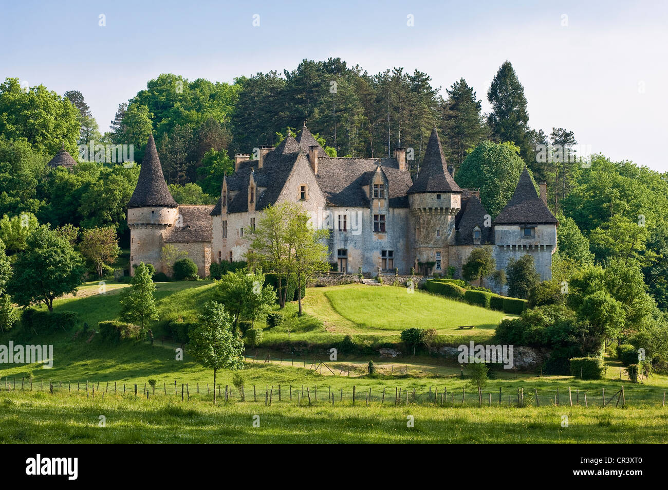 France Dordogne Perigord Noir Saint Amand De Coly Labelled Les Plus Beaux Villages De France Chateau De La Grande Filolie Stock Photo Alamy