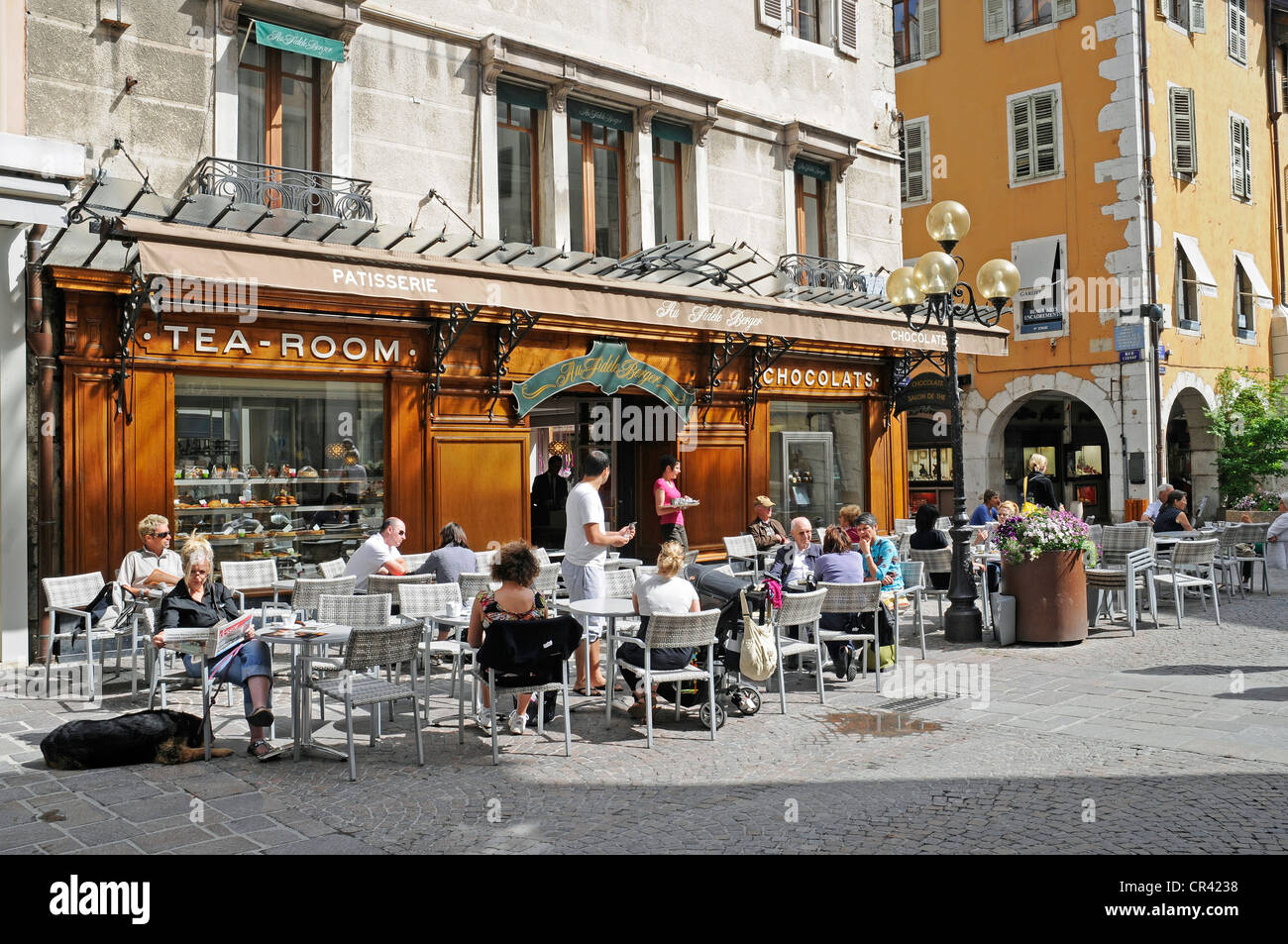 Street cafe, Annecy, Haute-Savoie, Rhone-Alpes, France, Europe Stock Photo