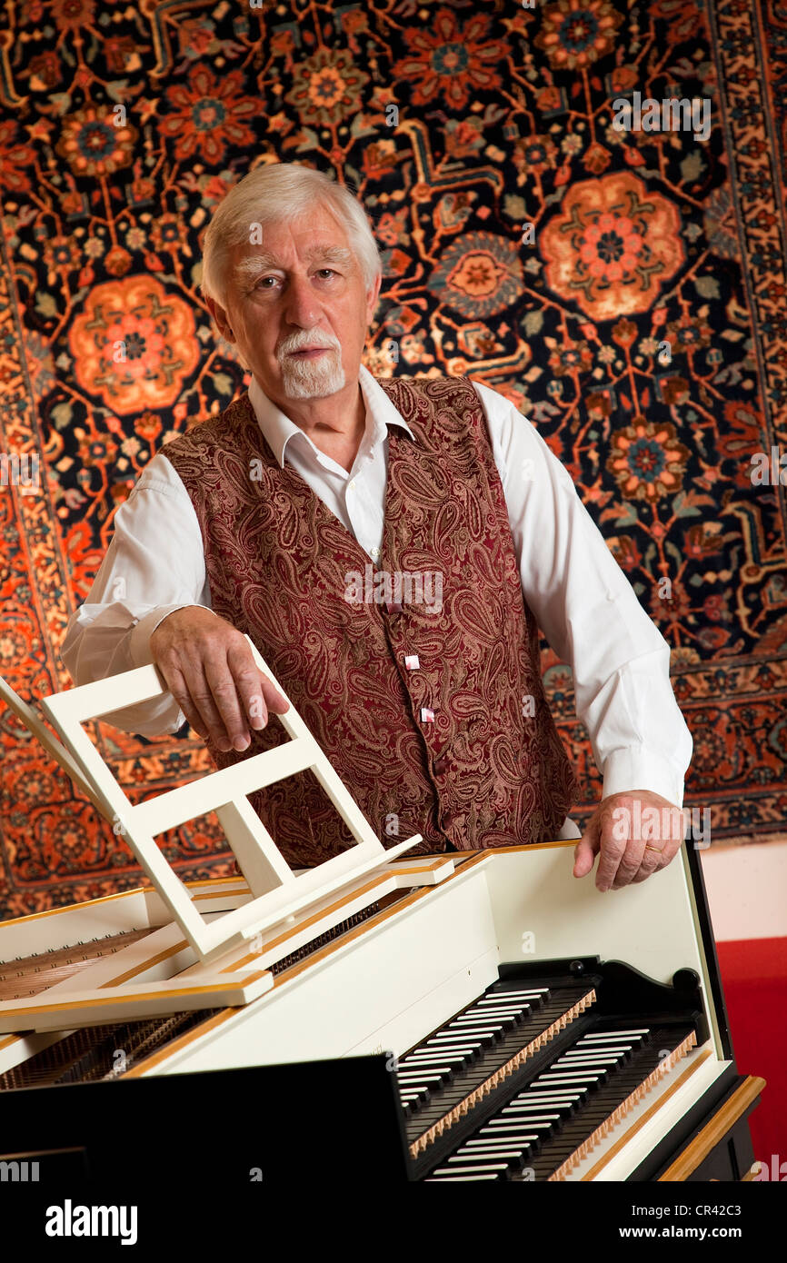 France, Paris, Atelier von Nagel, harpsichord maker Stock Photo Alamy