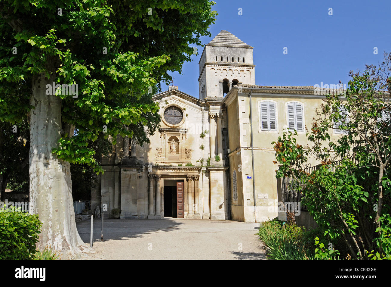 Saint Paul de Mausole monastery, mental hospital, stay of Vincent Van Gogh,  museum, Saint Remy de Provence Stock Photo - Alamy