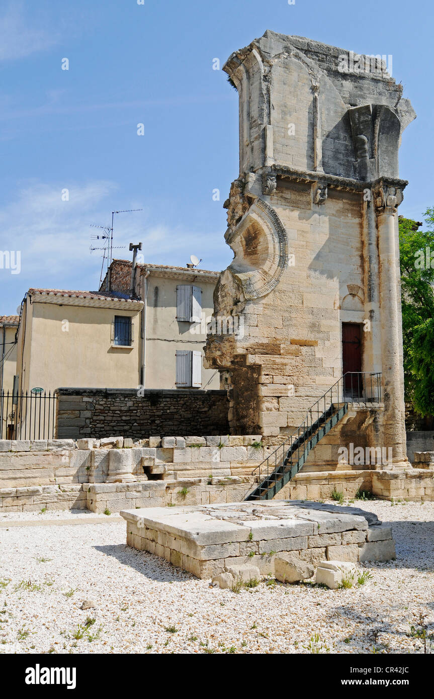 Ancienne Abbataile, abbey church with an open-air spiral staircase, Vis de St Gilles, screw of St Gilles, Saint Gilles du Gard Stock Photo