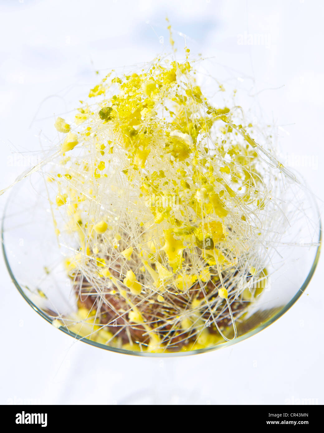 Spun sugar hires stock photography and images Alamy