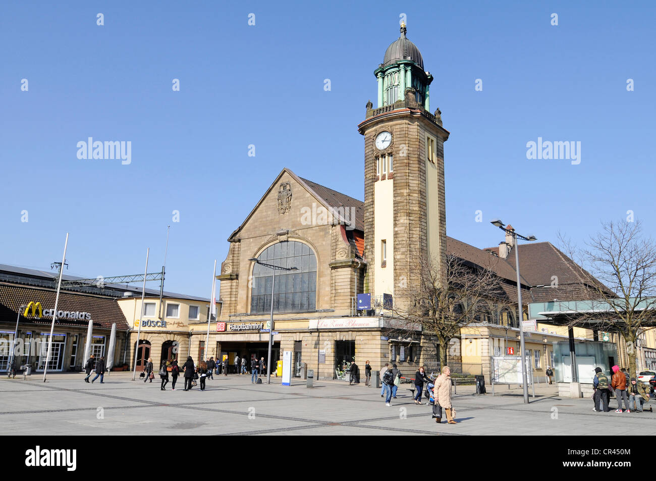 Main railway station, Hagen, Ruhr area, North RhineWestphalia, Germany