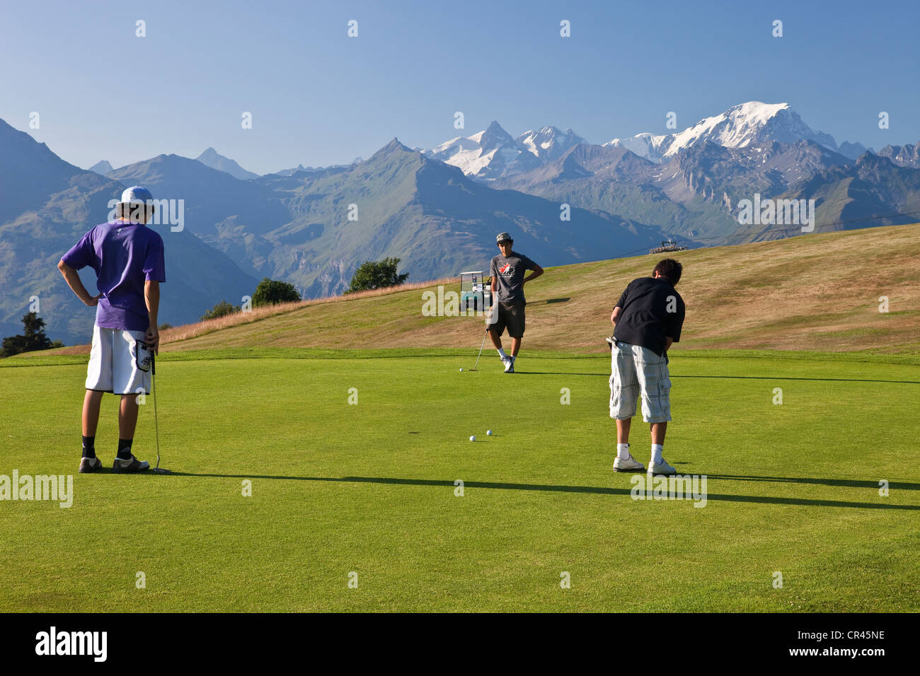 France, Savoie, Les Arcs 1800, the golf course facing Mont Blanc (4810m) Stock Photo