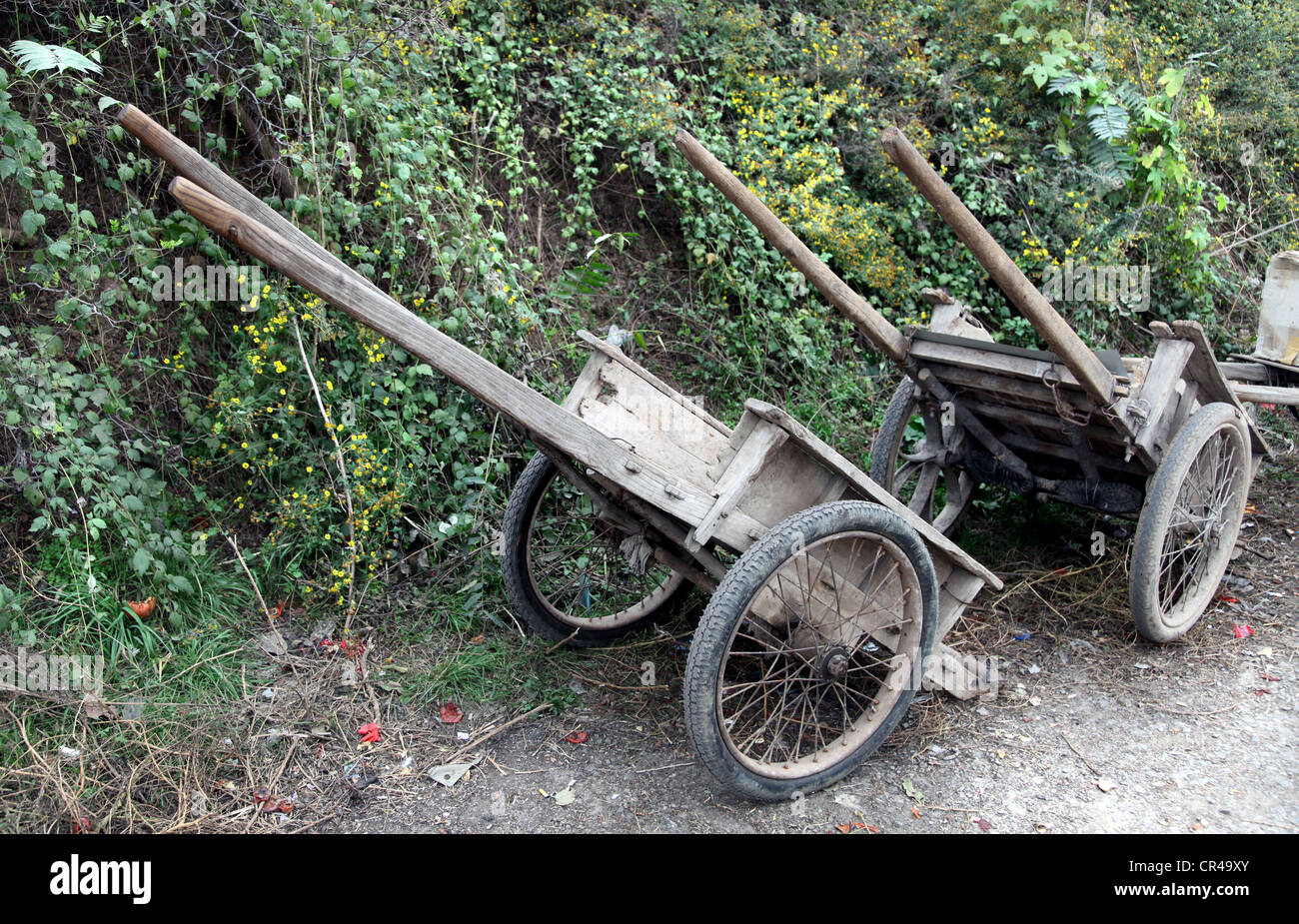 Dust carts hires stock photography and images Alamy