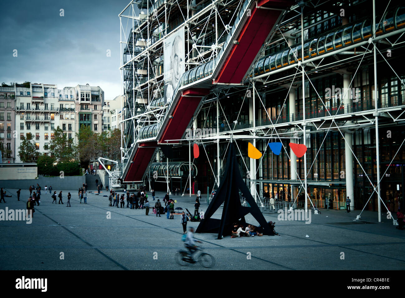 Centre Pompidou, by architects Renzo Piano, Richard Rogers and Gianfranco  Franchini, Paris, France, Europe Stock Photo - Alamy