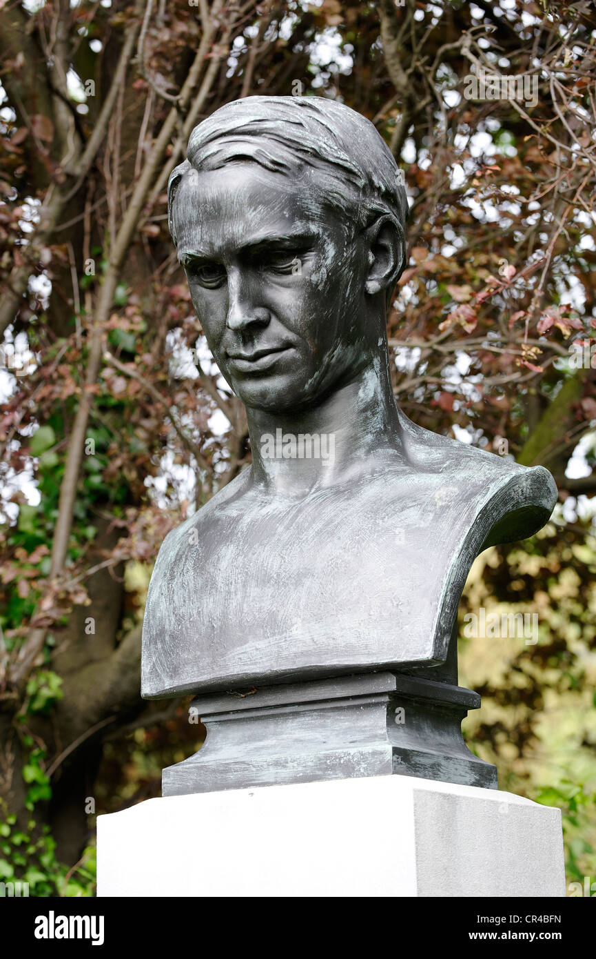 Irish patriot statuary hires stock photography and images Alamy