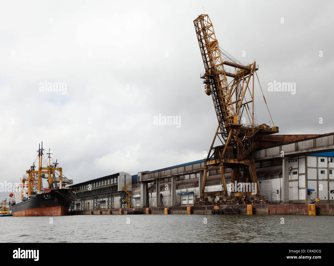 Container ship in the port of Paranaguá, Porto de Paranaguá, Paraná, Brazil, South America Stock Photo