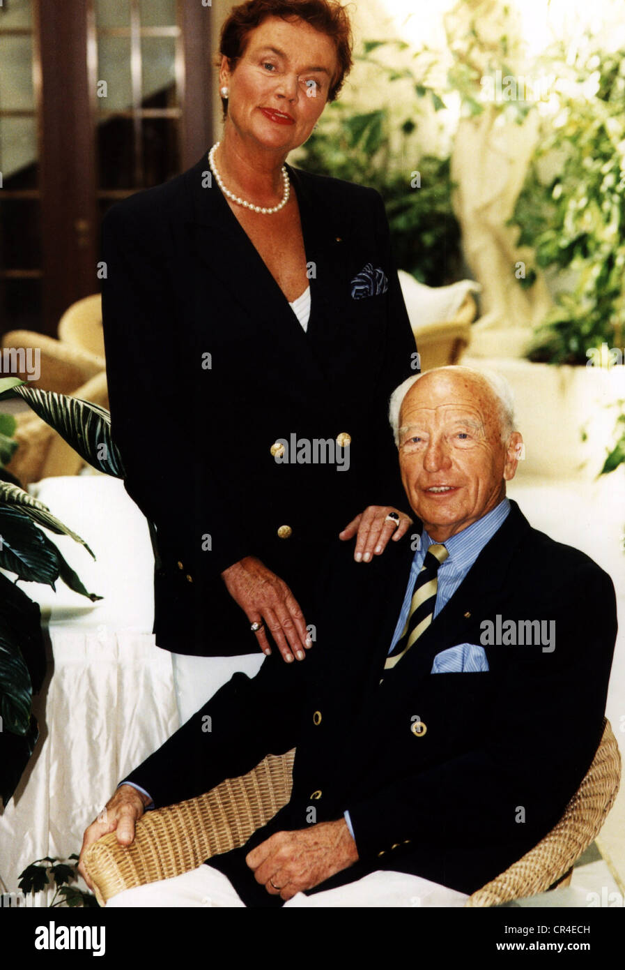Scheel Walter, 8.7.1919 - 24.8.2016, German politician (FDP), half length, with his wife Barbara, 1999, Stock Photo