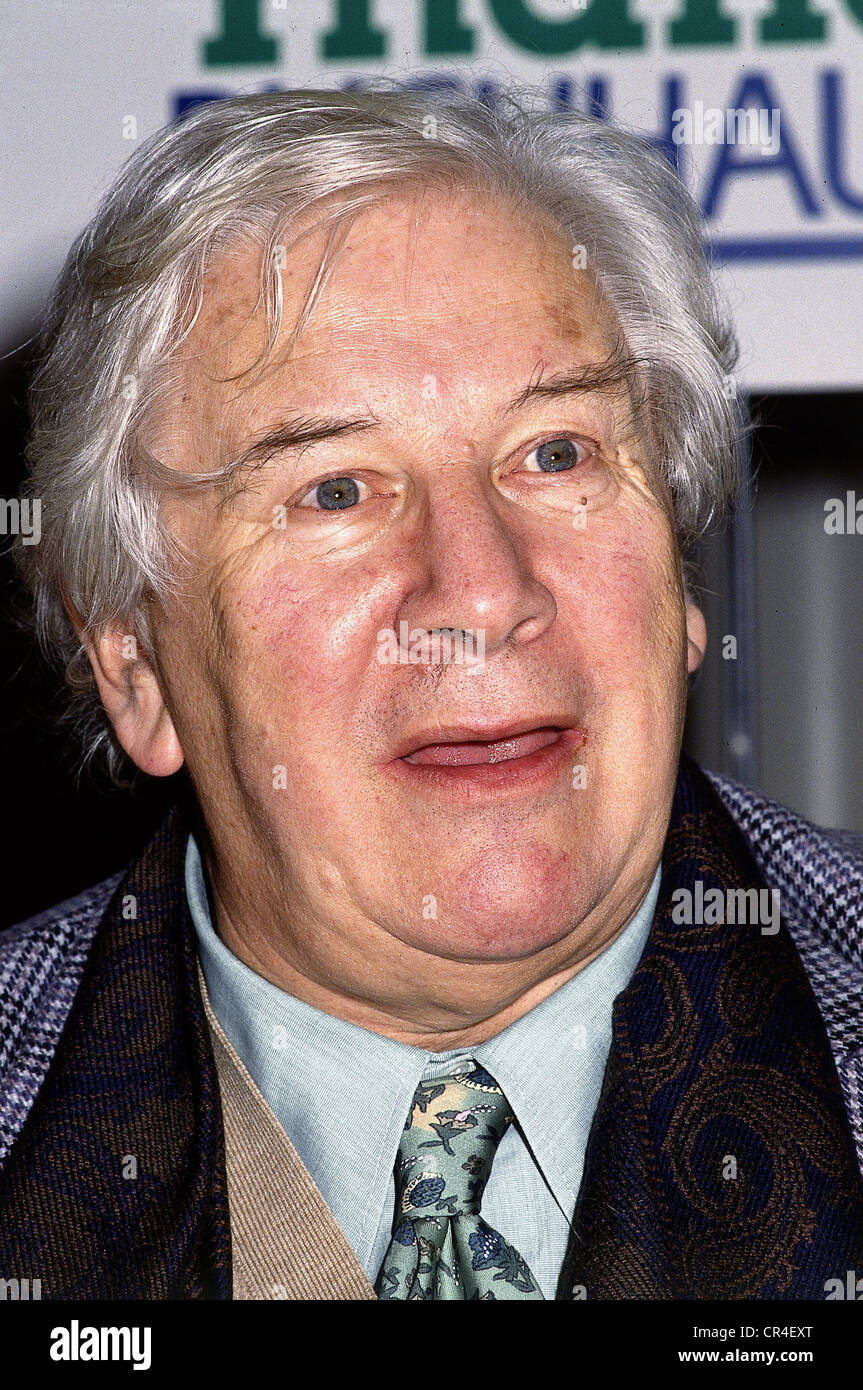 Ustinov, Peter, 16.4.1921 - 28.3.2004, British actor, director, author / writer, portrait, 1994, Stock Photo