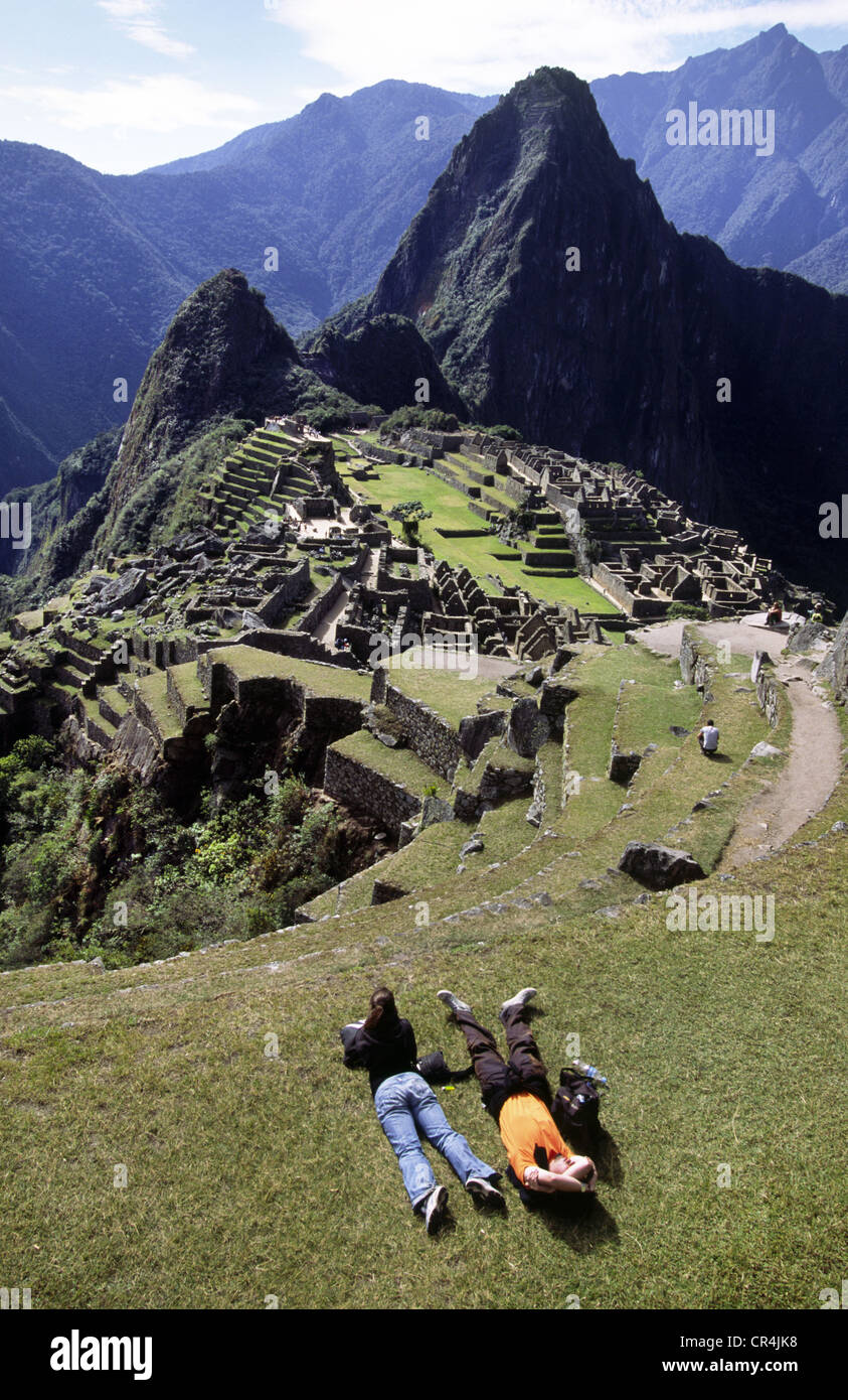 Machu pichu peru inca town hi-res stock photography and images - Alamy