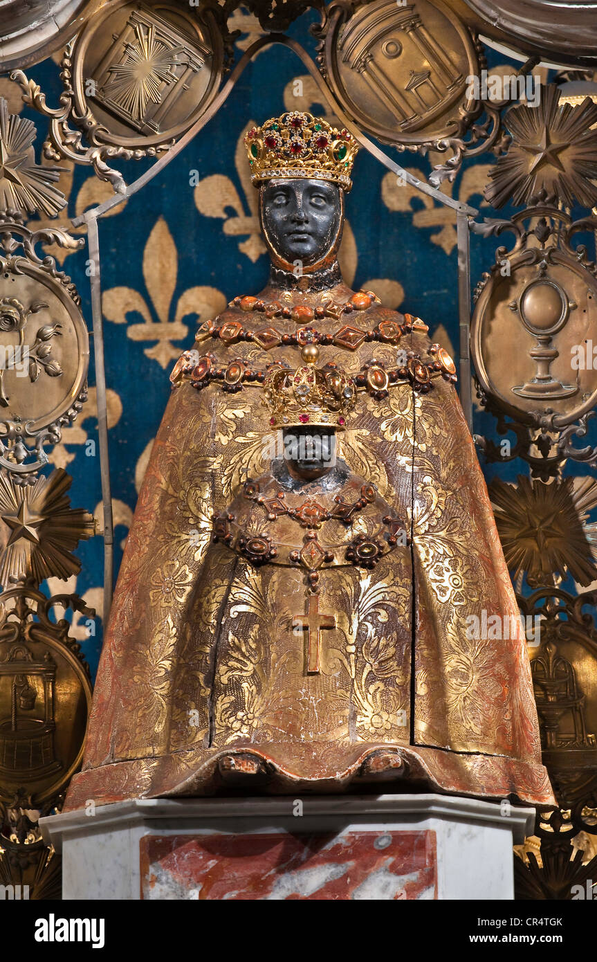 Black madonna puy en velay hires stock photography and images Alamy Black madonna puy en velay hires stock photography and images Alamy