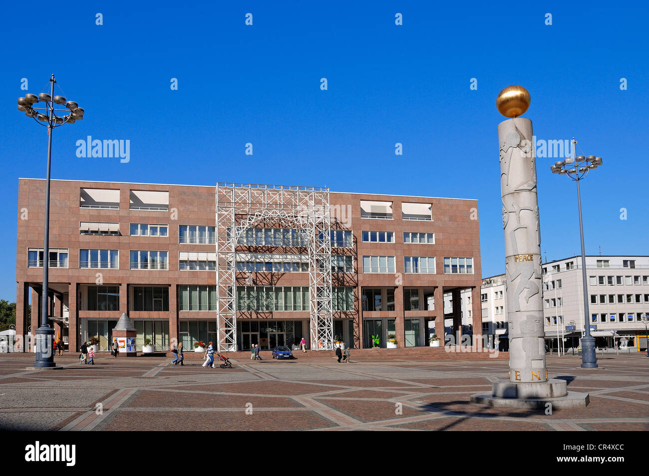 New Town Hall and Peace Pillar on Friedensplatz square, Dortmund, North Rhine-Westphalia, Germany, PublicGround Stock Photo