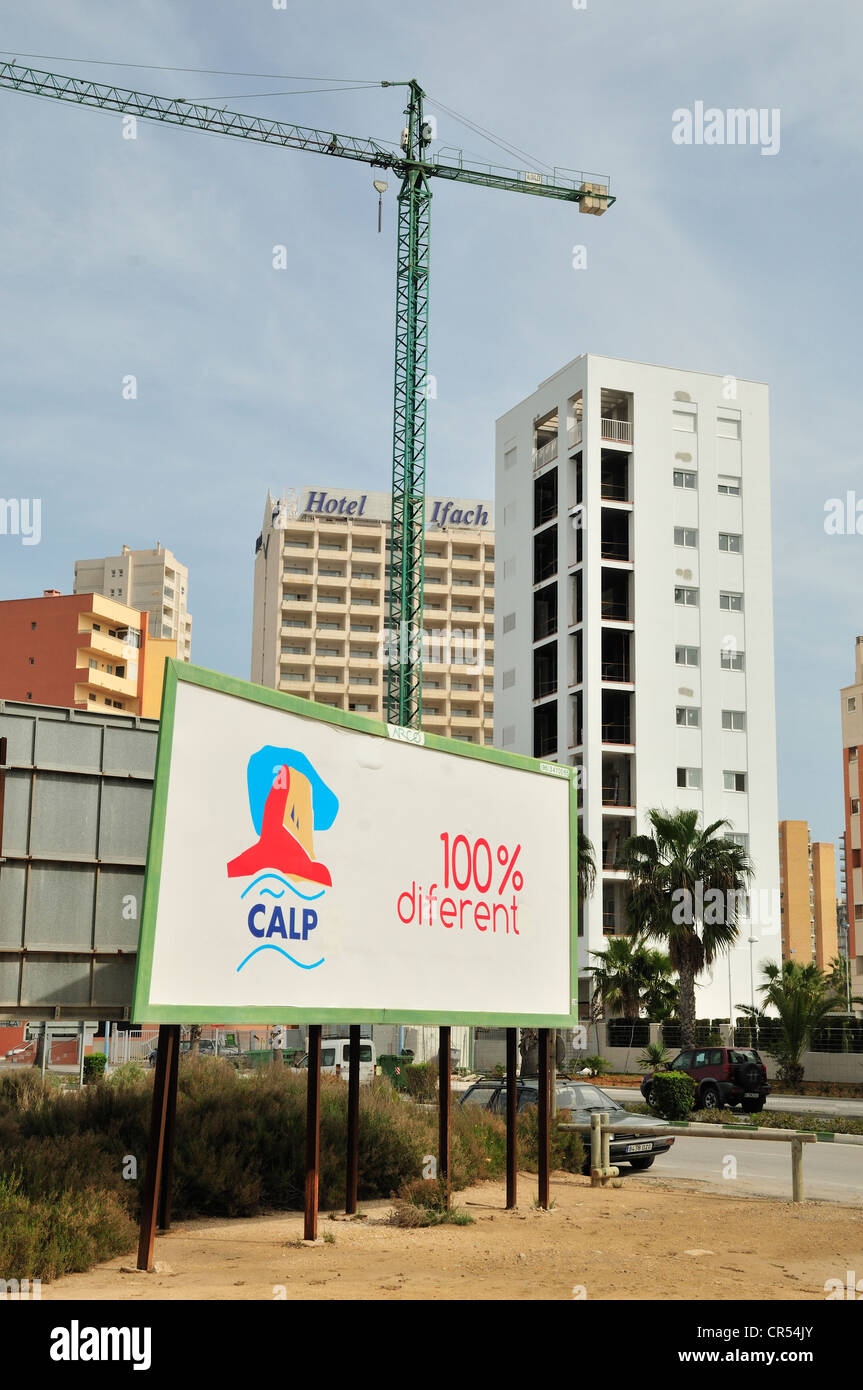 Vacant high-rise with crane, housing crisis, Calpe, Costa Blanca, Spain ...