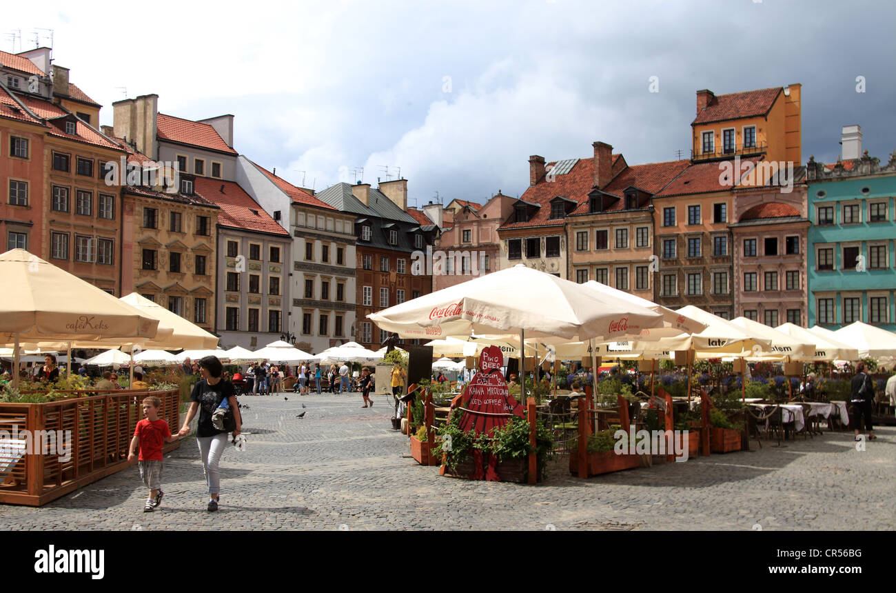 Market square with its many restaurants, historic district, Warsaw, Mazovia, Poland, Europe Stock Photo