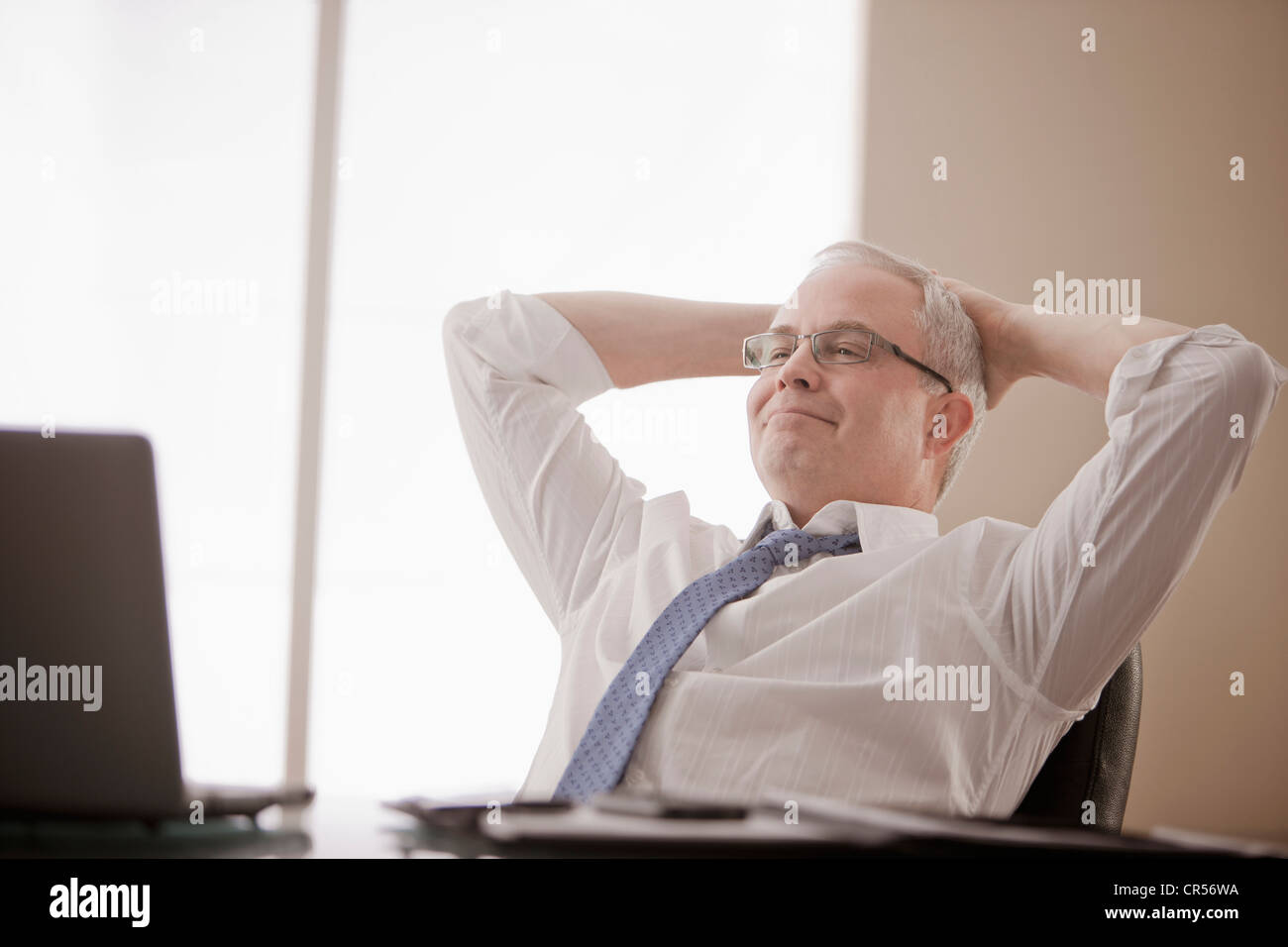 Desk on the hands hi-res stock photography and images - Alamy