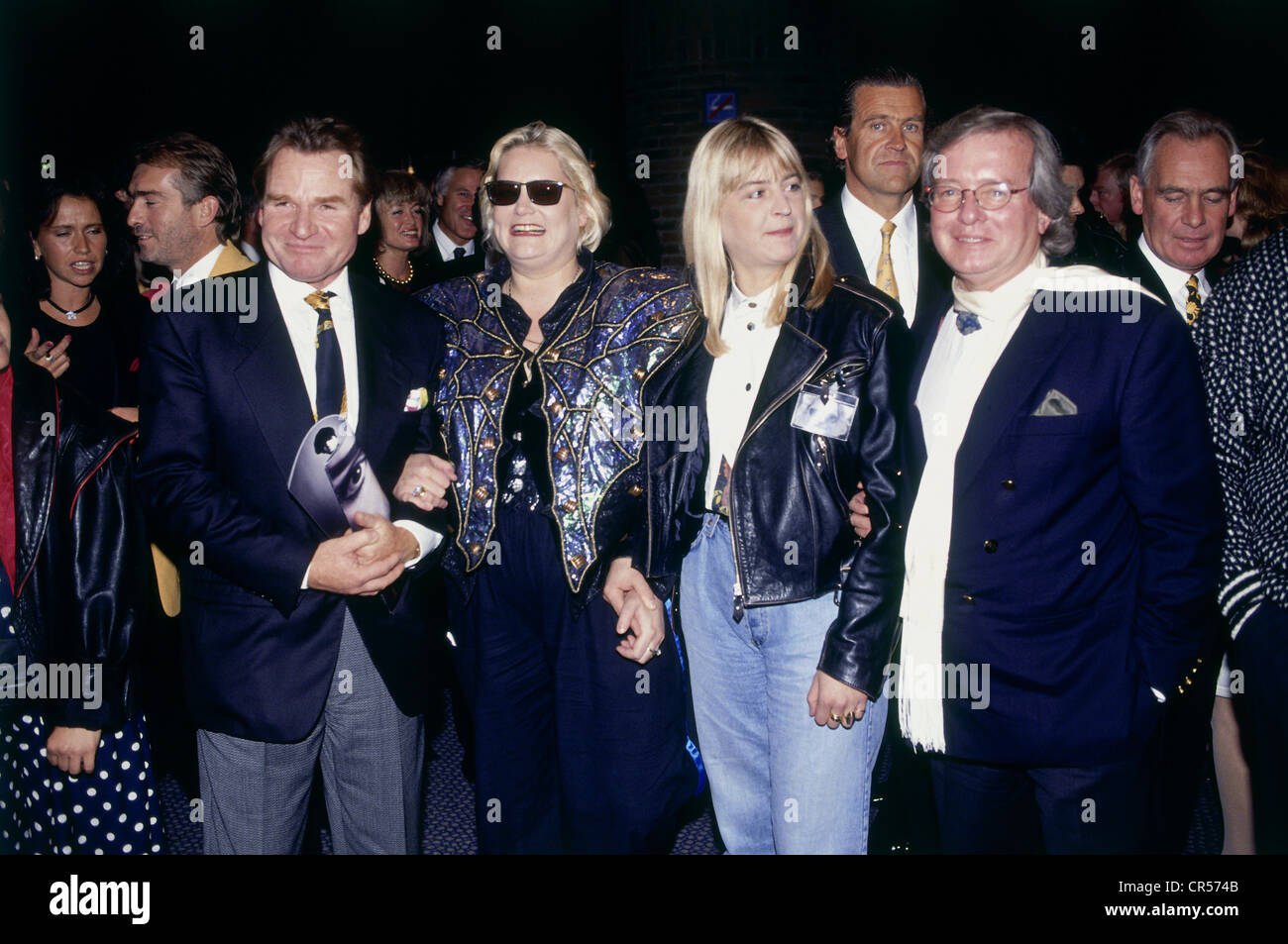 Sinnen, Hella von, * 2.2.1959, German moderator, half length, with Fritz Wepper and her partner in life Cornelia Scheel, Gerd Käfer, at an event, circa 1991, Stock Photo