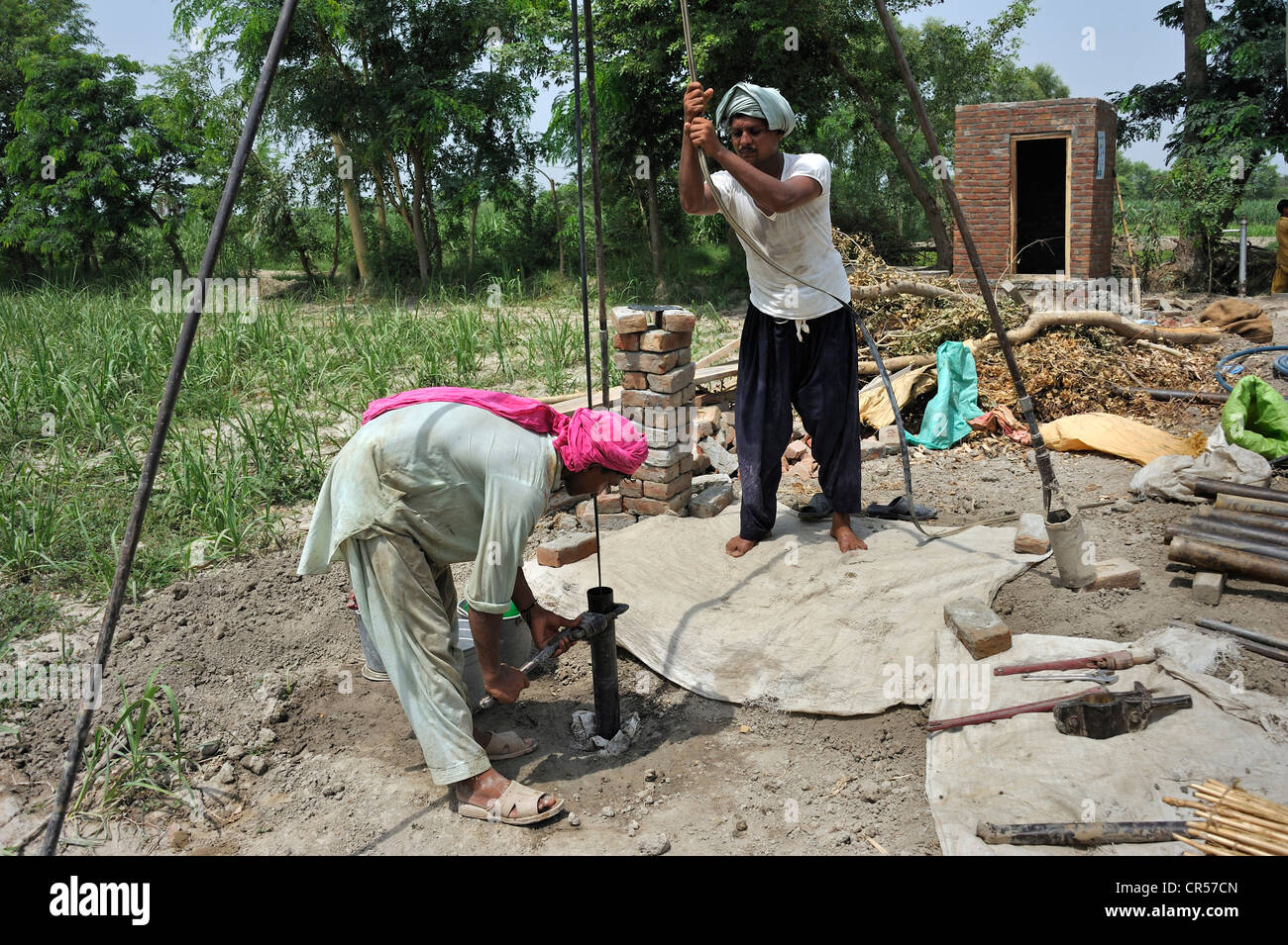 Drilling of a well for drinking water, Lashari Wala, Punjab, Pakistan