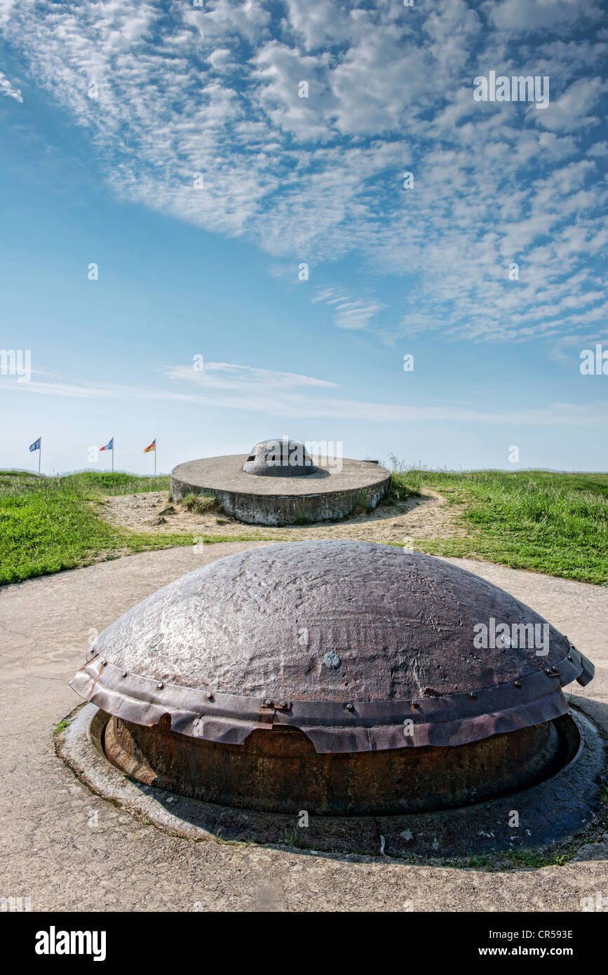 A gun turret and observation point at fort Douaumont, Verdun, Lorraine, France Stock Photo