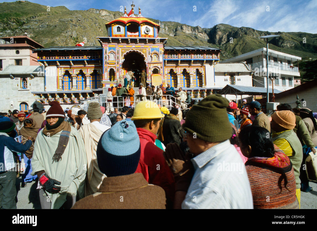 Pilgrims at Badri Narayan, the temple of Badrinath, Badrinath, Uttarakhand, formerly Uttaranchal, India, Asia Stock Photo