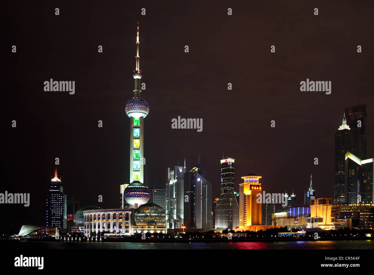 Pudong skyline hi-res stock photography and images - Alamy