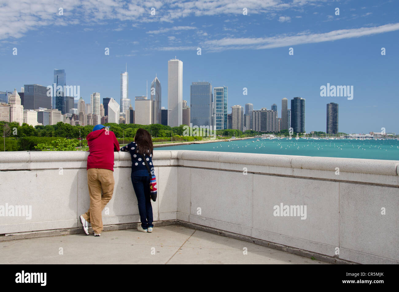 Chicago skyline cityscape shedd aquarium hires stock photography and images Alamy