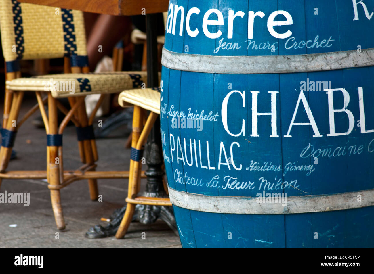 France, Paris, Rue de Turenne, cafe terrace Stock Photo